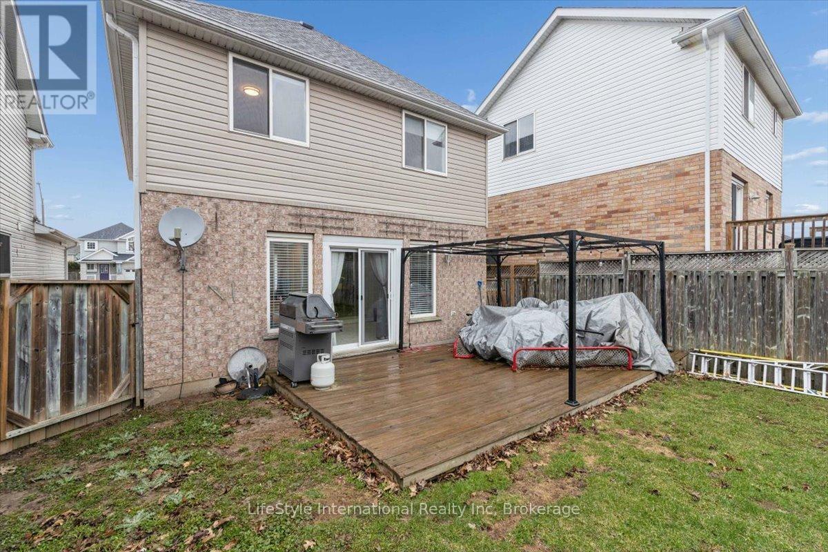 95 Houghton Street, Cambridge, Ontario  N3C 4L2 - Photo 25 - X12982608