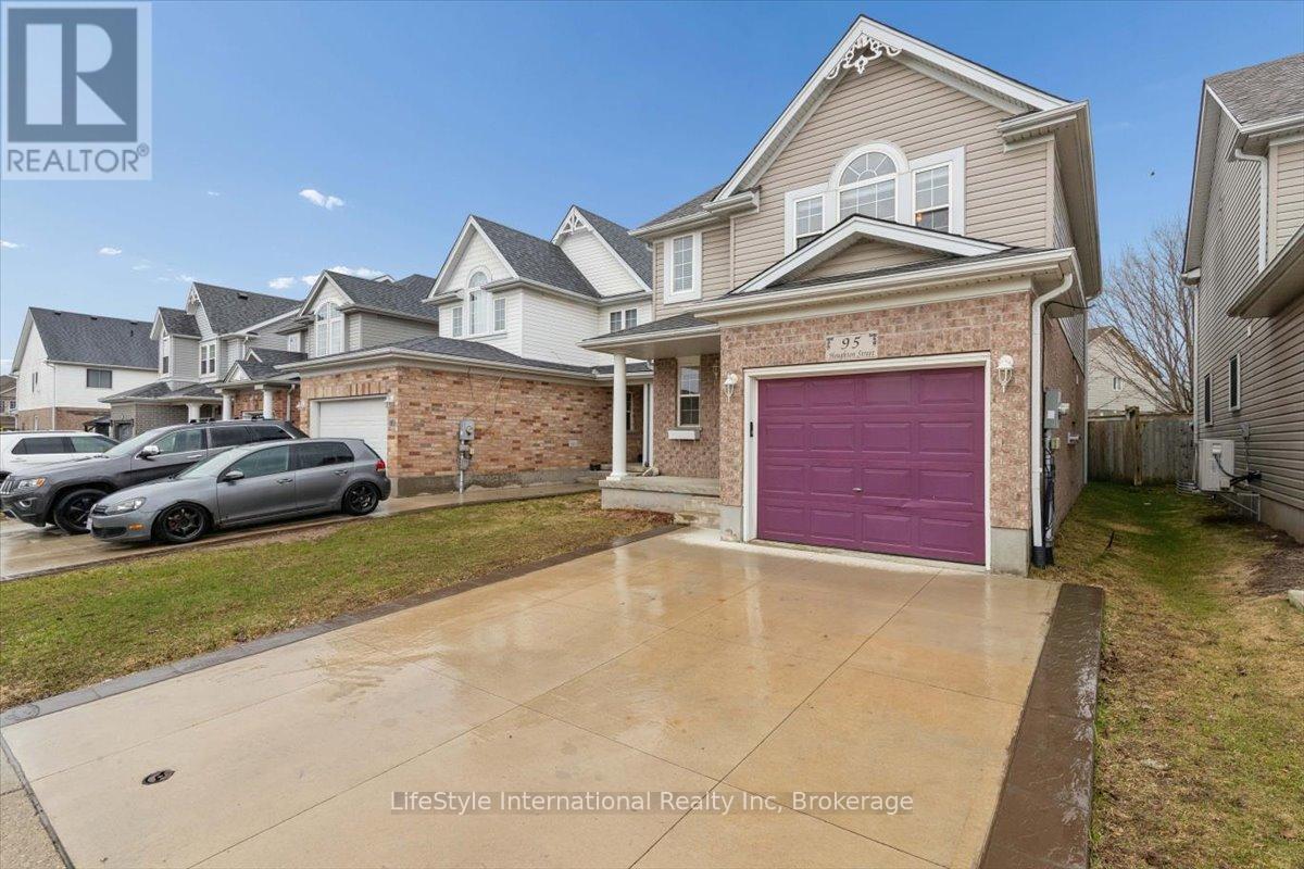 95 Houghton Street, Cambridge, Ontario  N3C 4L2 - Photo 3 - X12982608