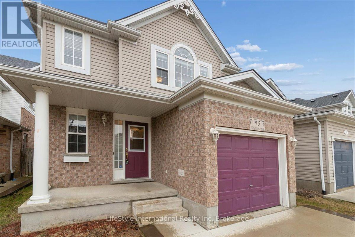 95 Houghton Street, Cambridge, Ontario  N3C 4L2 - Photo 4 - X12982608