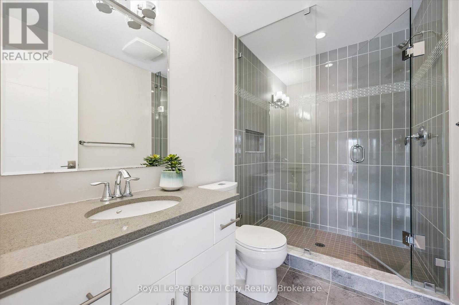 25 - 60 Arkell Road, Guelph, Ontario N1L 0N7 - Photo 38 - X12982616