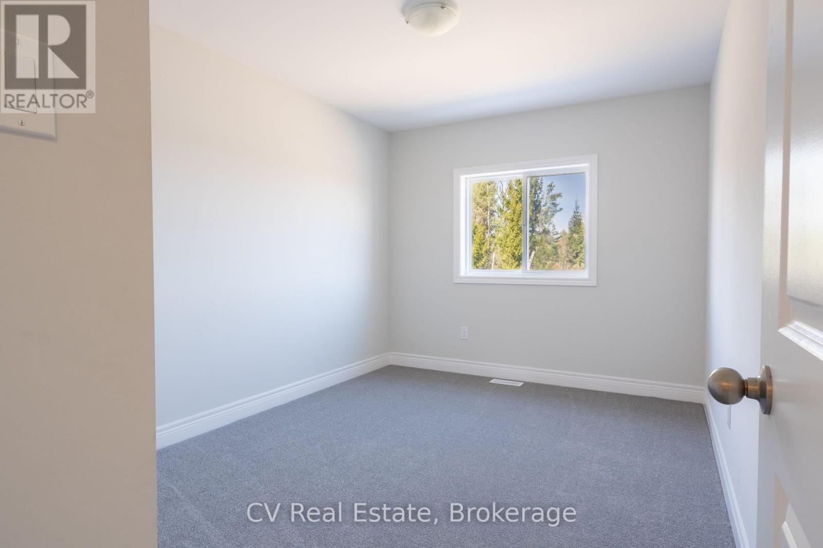 209 Equality Drive, Meaford, Ontario N4L 0B4 - Photo 18 - X12982620