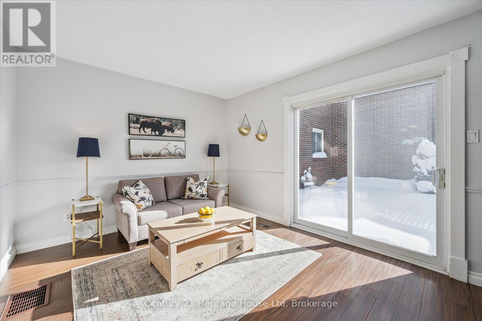 230 - 31 Greengate Road, Guelph, Ontario  N1H 6R3 - Photo 9 - X12982726