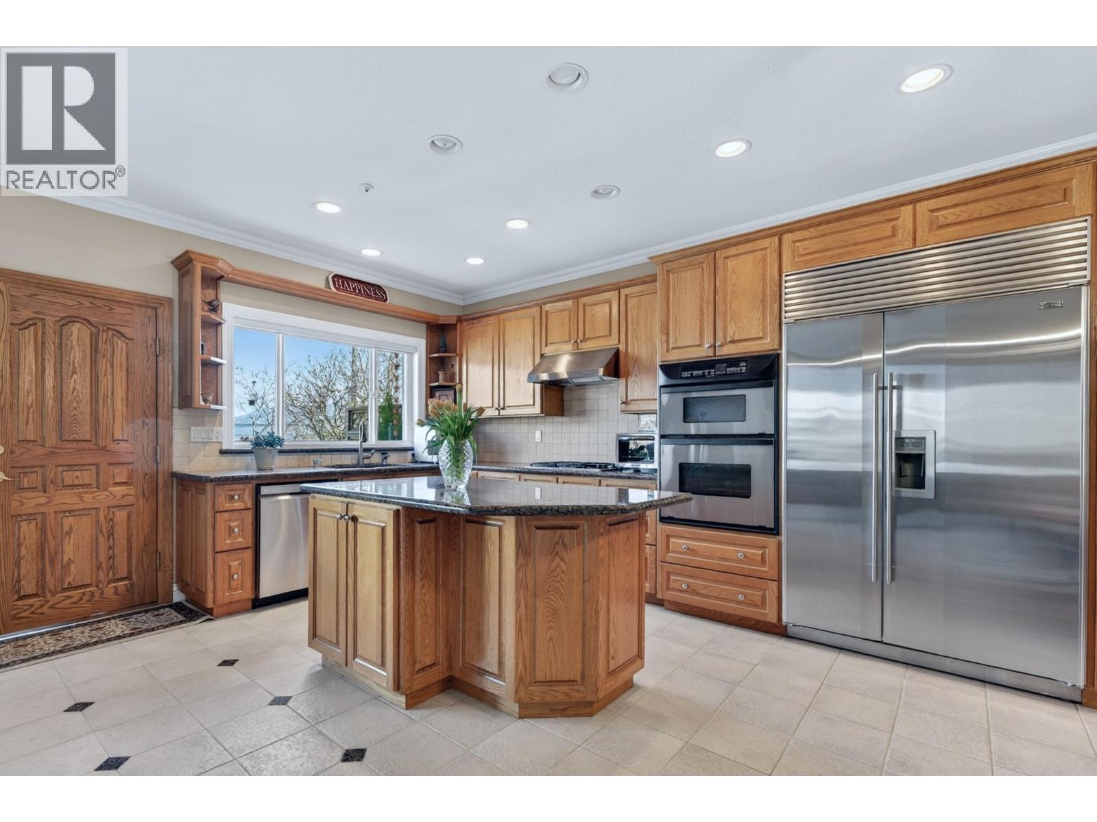 1627 E 34th Avenue, Vancouver, British Columbia V5P 1A2 - Photo 8 - R3108983