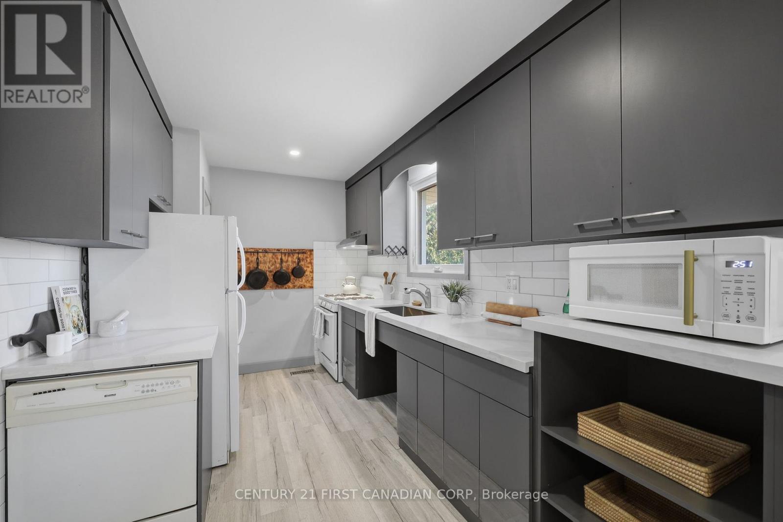 1878 Trafalgar Street, London East, Ontario  N5W 1X6 - Photo 16 - X12982746