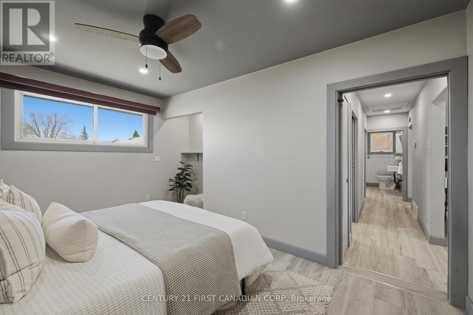 1878 Trafalgar Street, London East, Ontario  N5W 1X6 - Photo 20 - X12982746