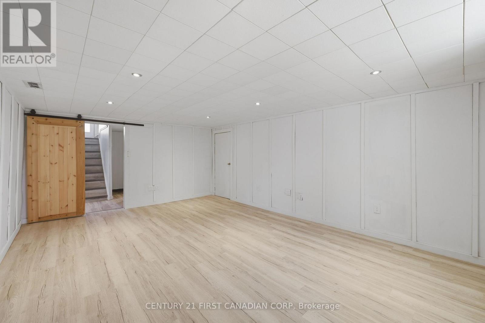 1878 Trafalgar Street, London East, Ontario  N5W 1X6 - Photo 35 - X12982746