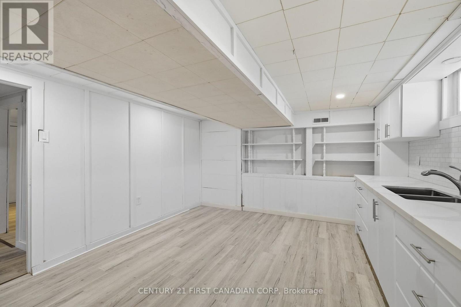 1878 Trafalgar Street, London East, Ontario  N5W 1X6 - Photo 40 - X12982746