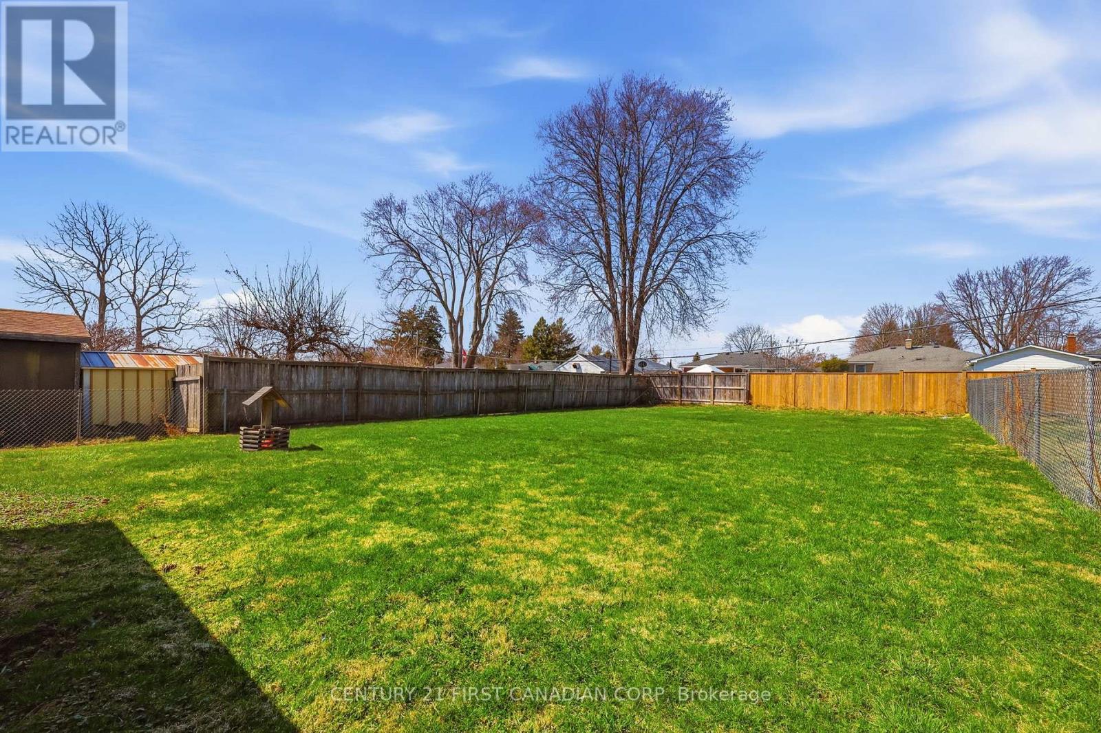 1878 Trafalgar Street, London East, Ontario  N5W 1X6 - Photo 48 - X12982746