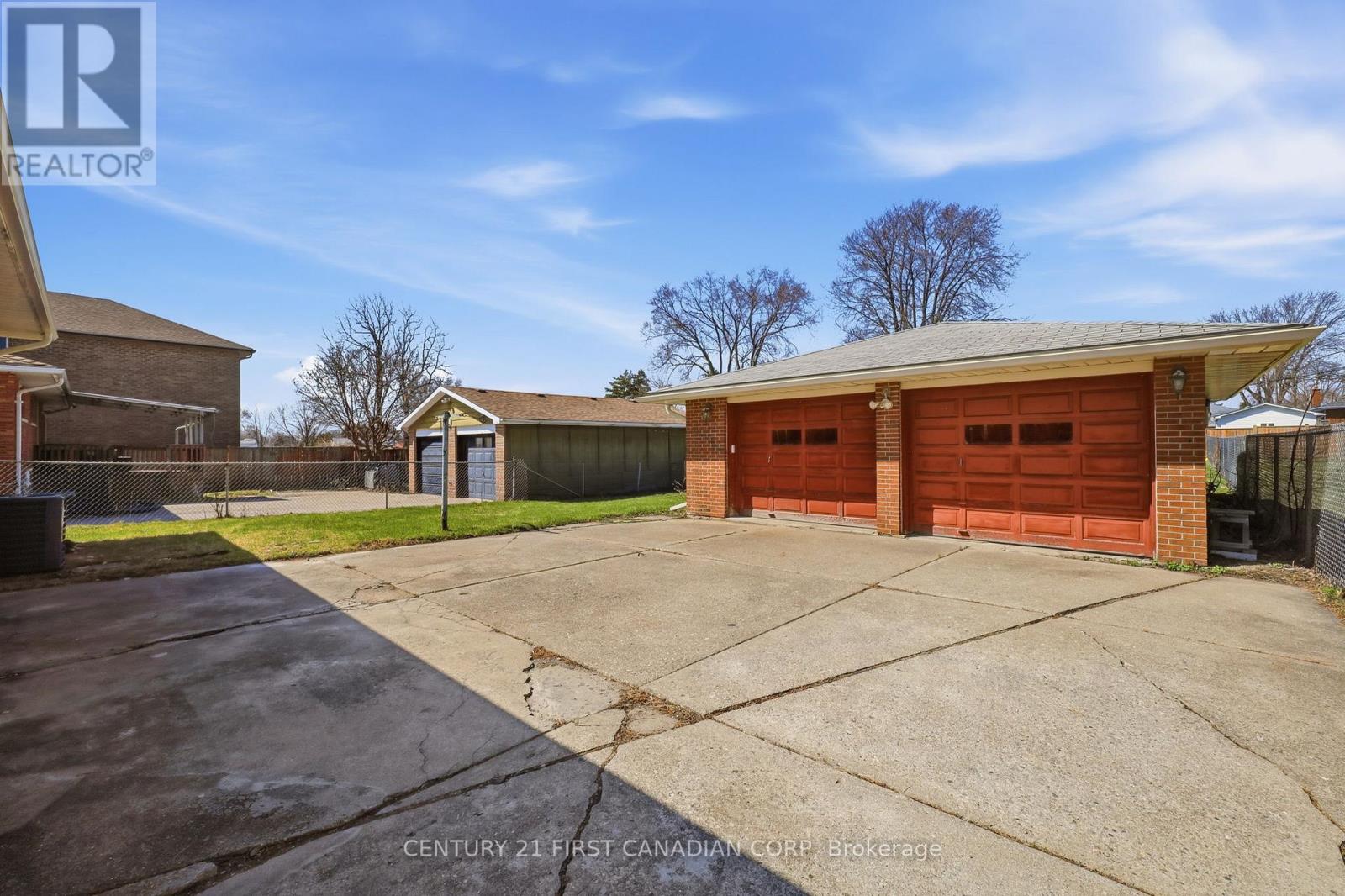 1878 Trafalgar Street, London East, Ontario  N5W 1X6 - Photo 6 - X12982746