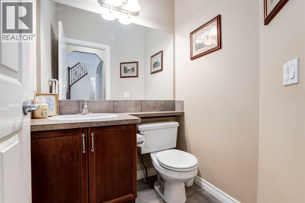 9023 Royal Oak Way NW, Calgary, Alberta  T3G 0A4 - Photo 14 - A2299525