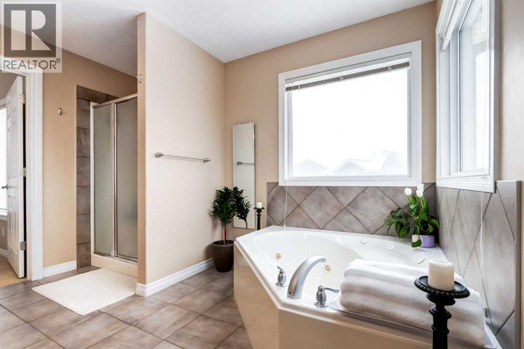 9023 Royal Oak Way NW, Calgary, Alberta  T3G 0A4 - Photo 25 - A2299525