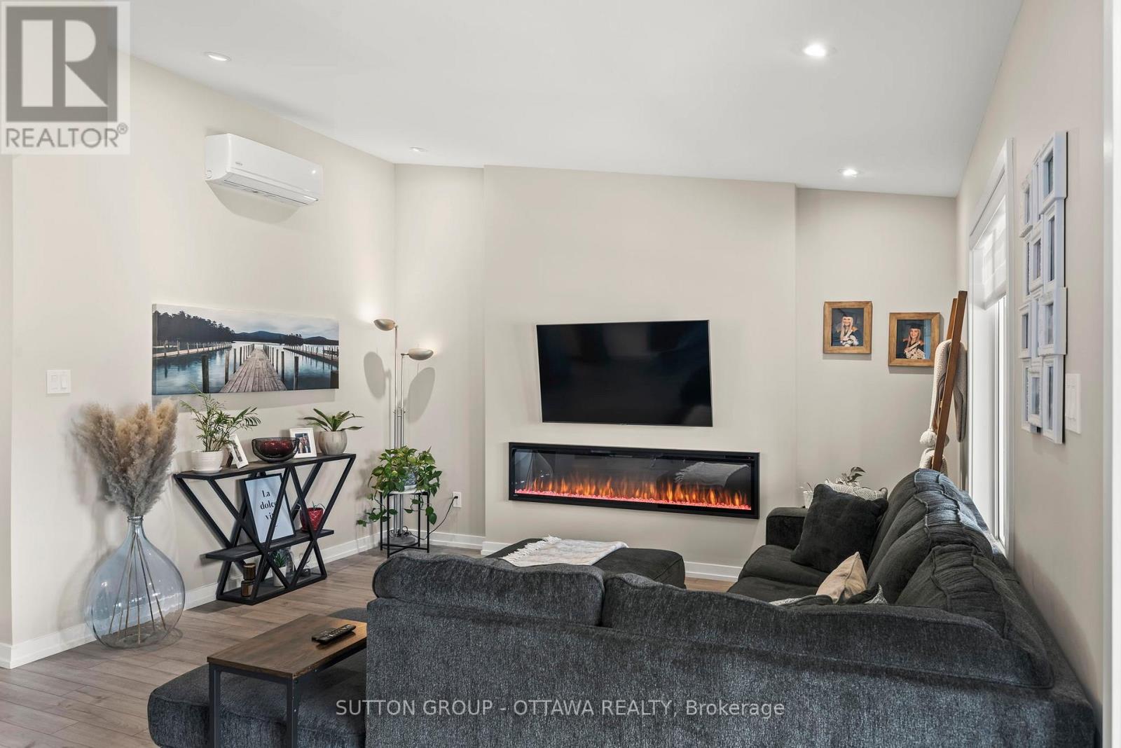 294 - 308 Masters Lane, Clarence-Rockland, Ontario  N1A 2W1 - Photo 19 - X12982510