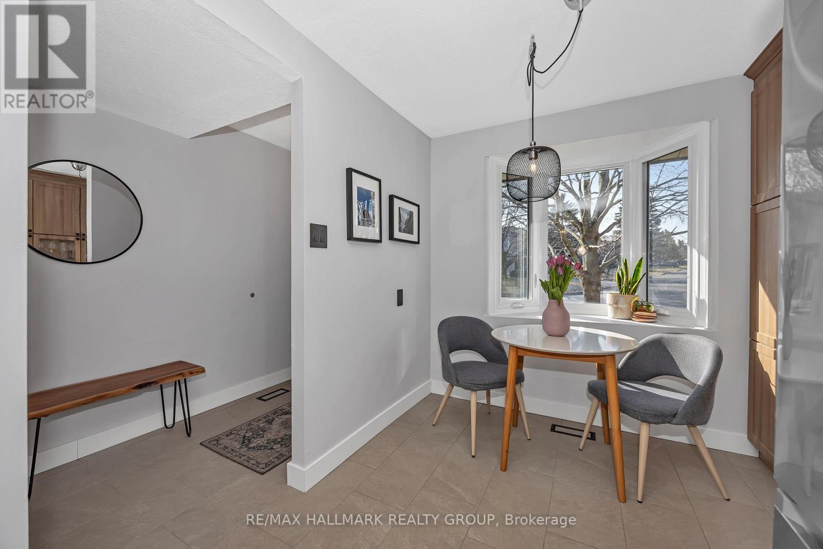 1059 Avignon Court, Ottawa, Ontario  K1C 2N4 - Photo 11 - X12982562