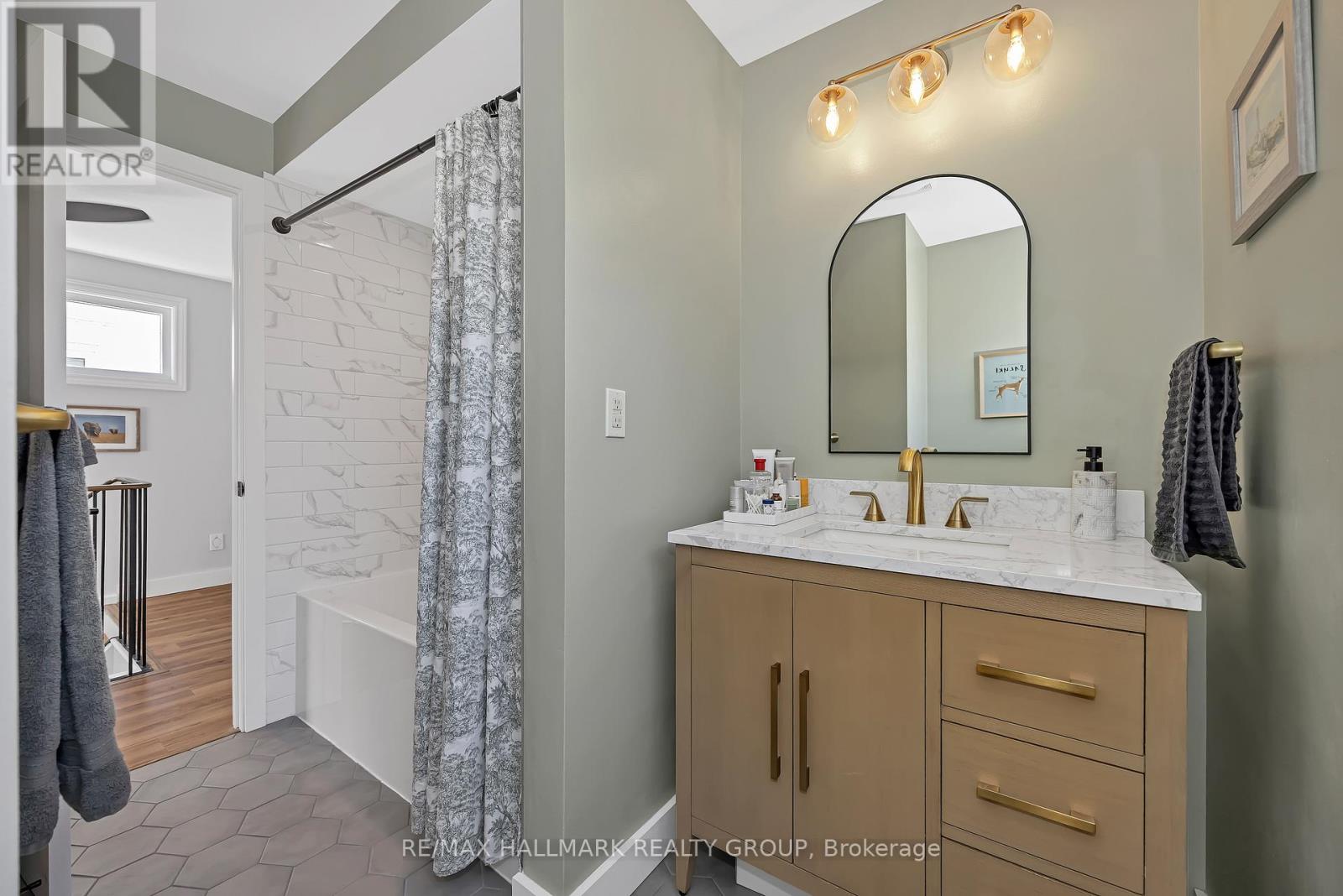 1059 Avignon Court, Ottawa, Ontario  K1C 2N4 - Photo 32 - X12982562