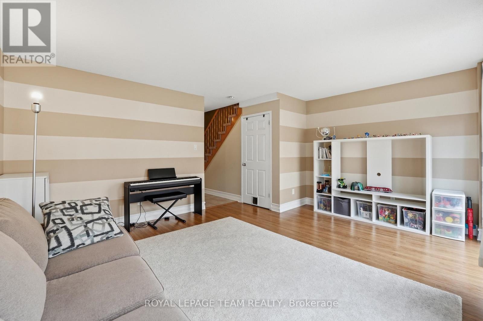 206 - 90 Edenvale Drive, Ottawa, Ontario  K2K 3N8 - Photo 8 - X12982720