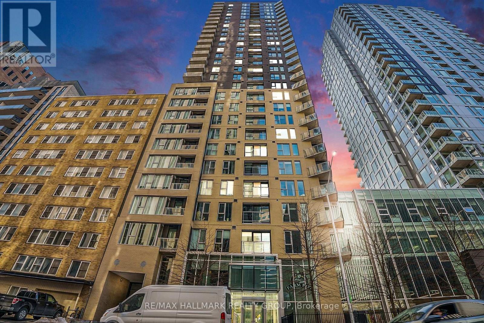 1502 - 40 NEPEAN STREET, Ottawa, Ontario