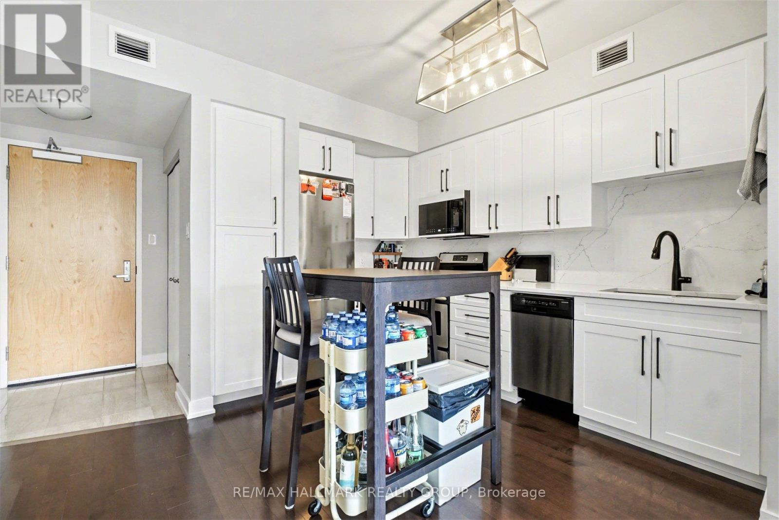 1502 - 40 Nepean Street, Ottawa, Ontario  K2P 0X5 - Photo 10 - X12982792