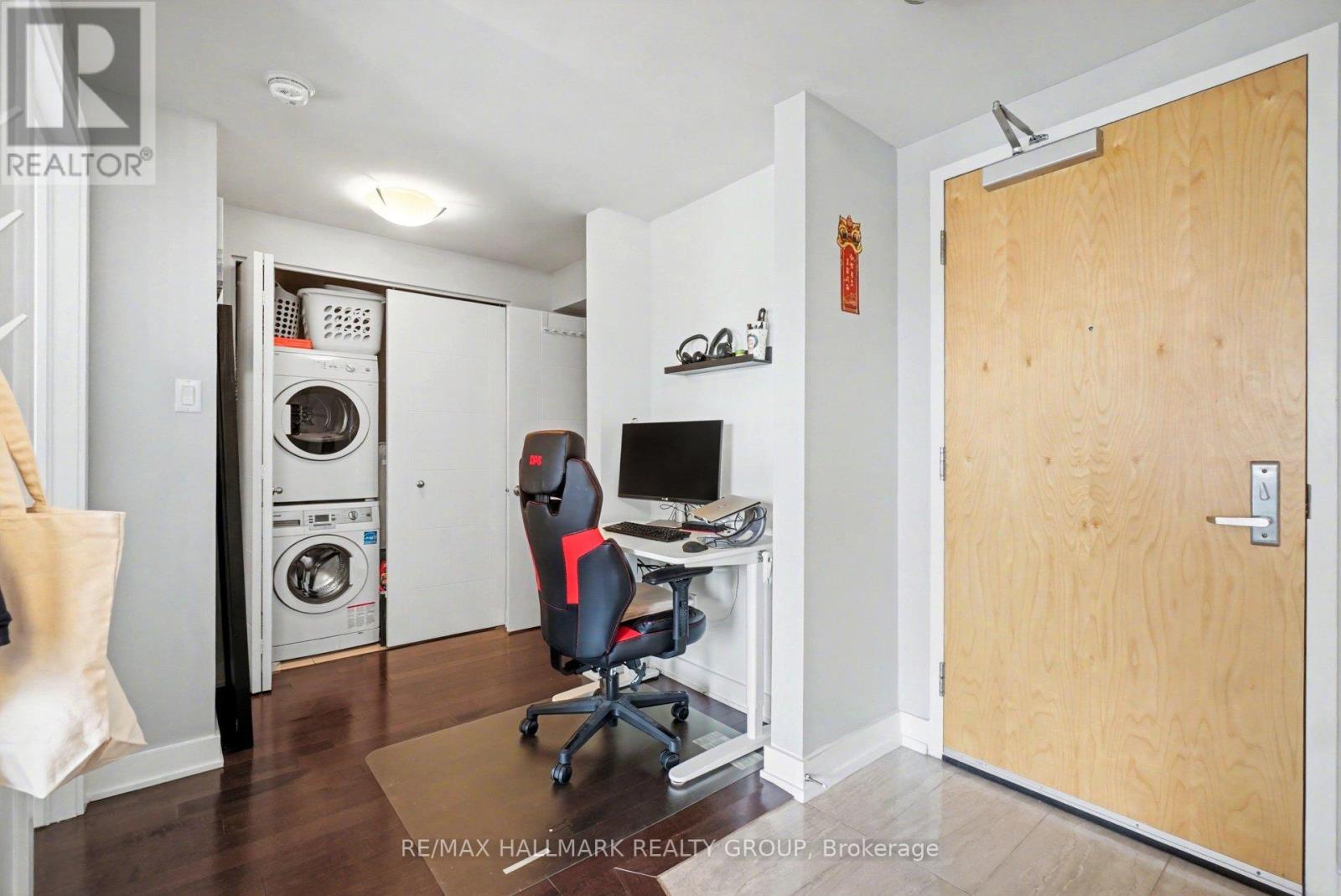 1502 - 40 Nepean Street, Ottawa, Ontario  K2P 0X5 - Photo 4 - X12982792