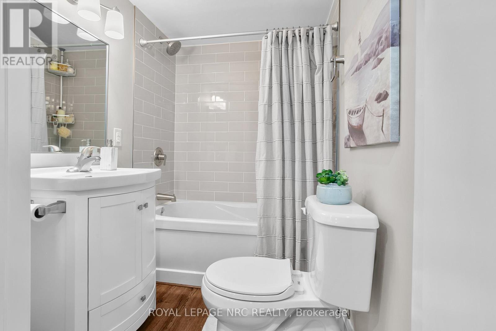 787 Grandview Road, Fort Erie, Ontario  L2A 4V6 - Photo 25 - X12982780