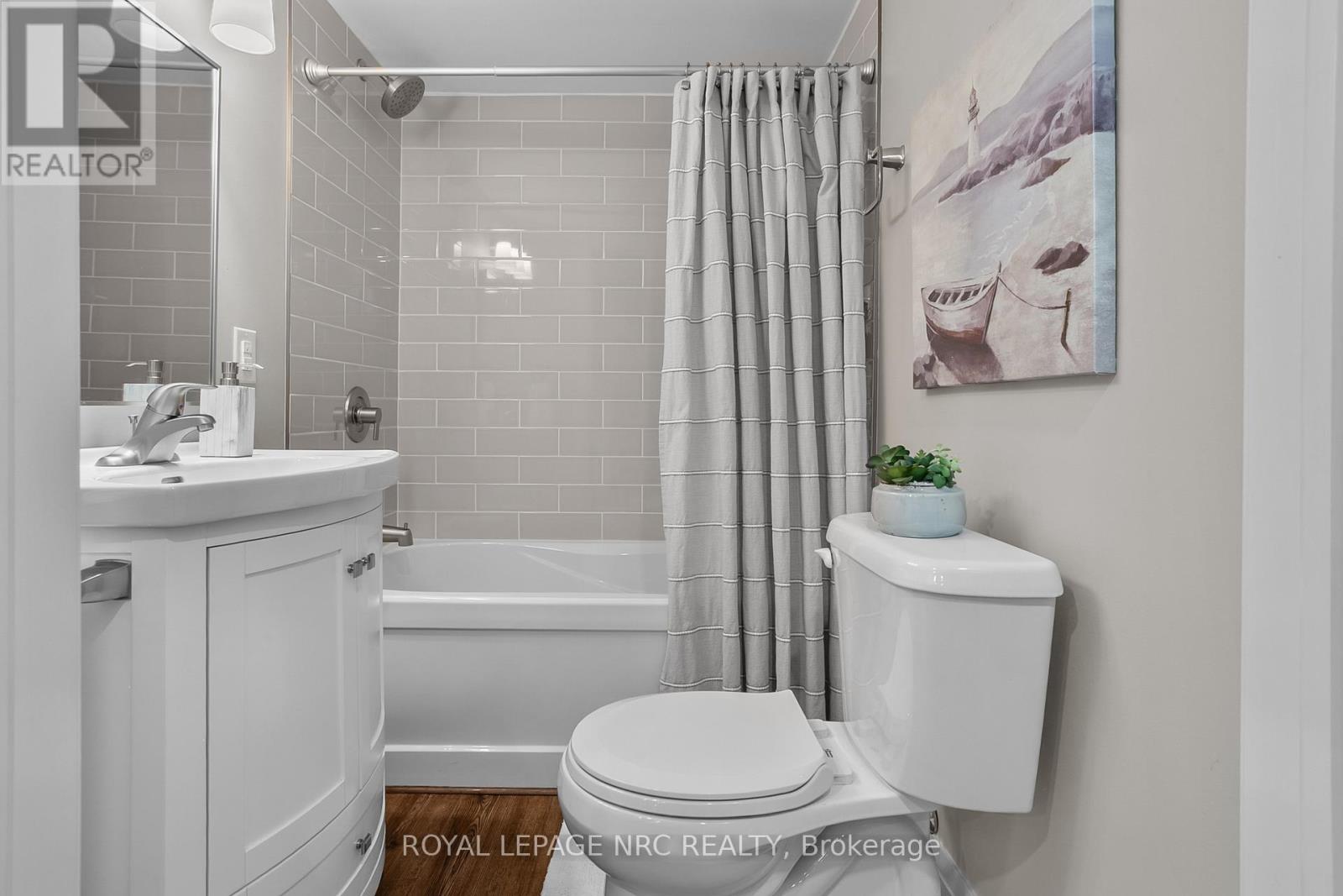 787 Grandview Road, Fort Erie, Ontario  L2A 4V6 - Photo 26 - X12982780