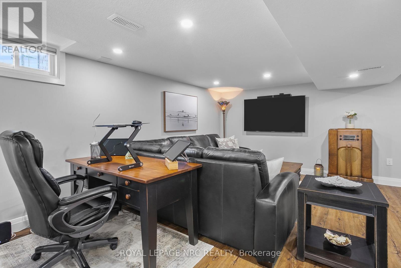 787 Grandview Road, Fort Erie, Ontario  L2A 4V6 - Photo 32 - X12982780