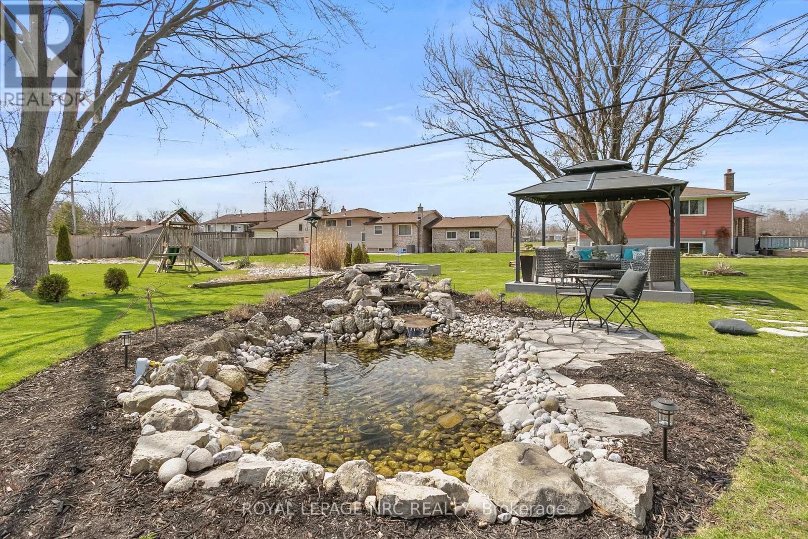 787 Grandview Road, Fort Erie, Ontario  L2A 4V6 - Photo 37 - X12982780