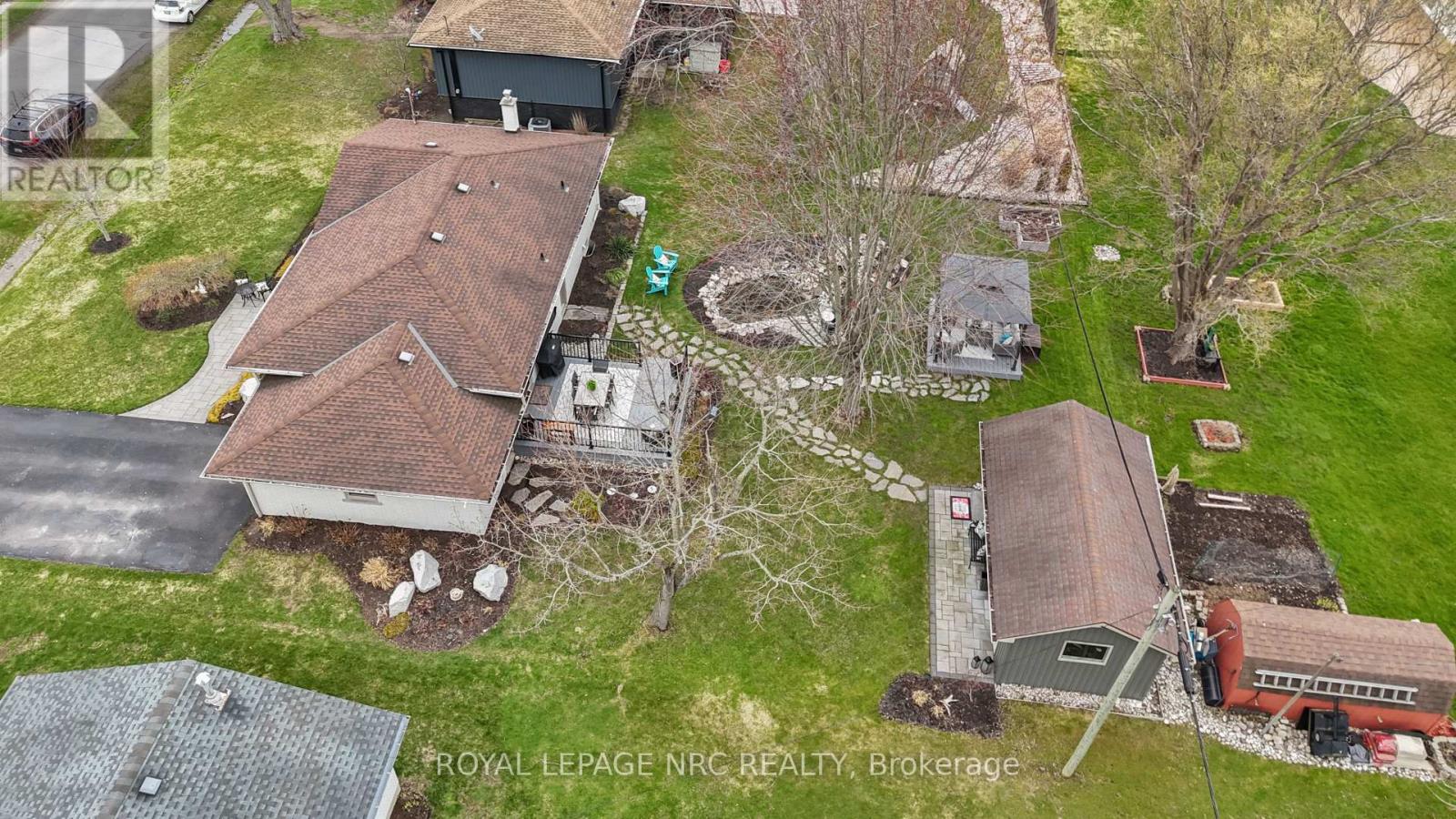 787 Grandview Road, Fort Erie, Ontario  L2A 4V6 - Photo 5 - X12982780