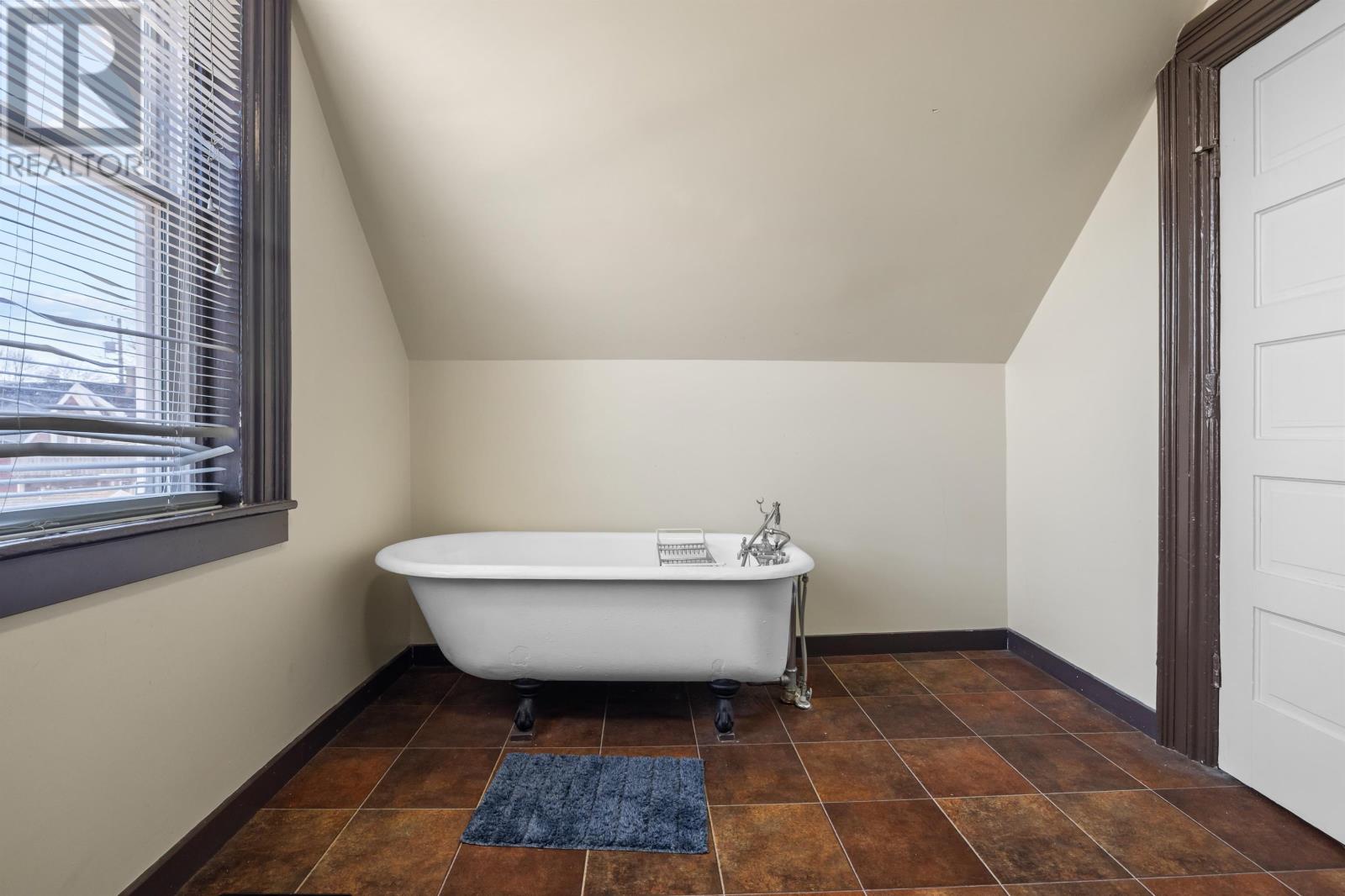 306 Richmond Street, Charlottetown, Prince Edward Island  C1A 1J9 - Photo 27 - 202607003