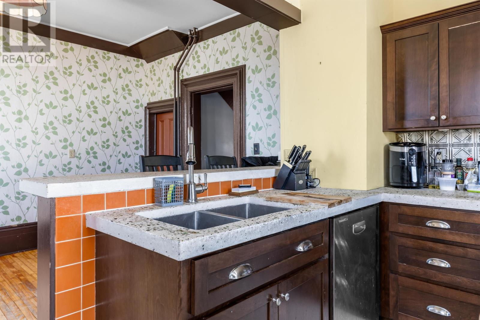 306 Richmond Street, Charlottetown, Prince Edward Island  C1A 1J9 - Photo 7 - 202607003