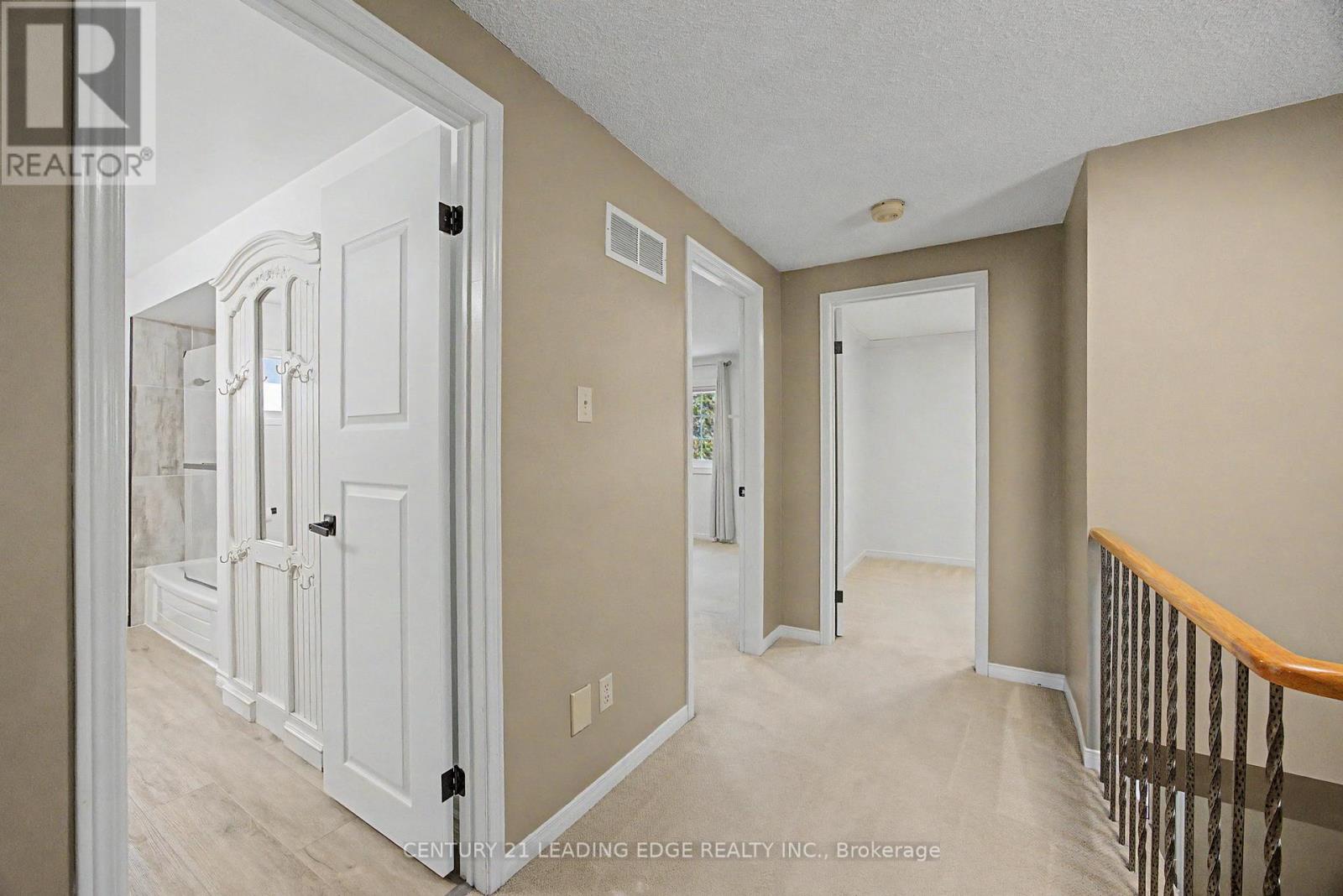 43 Nightstar Drive, Richmond Hill, Ontario  L4C 8H8 - Photo 19 - N12981820