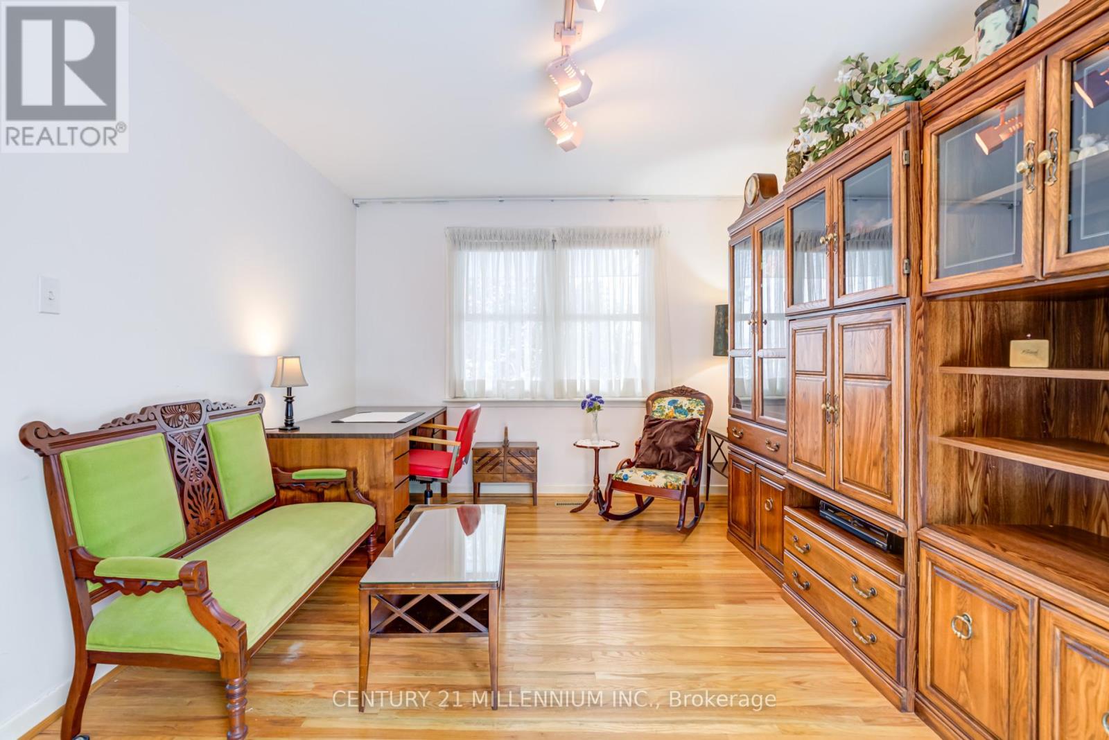 2 Durham Crescent, Brampton, Ontario  L6T 2X6 - Photo 14 - W12725370