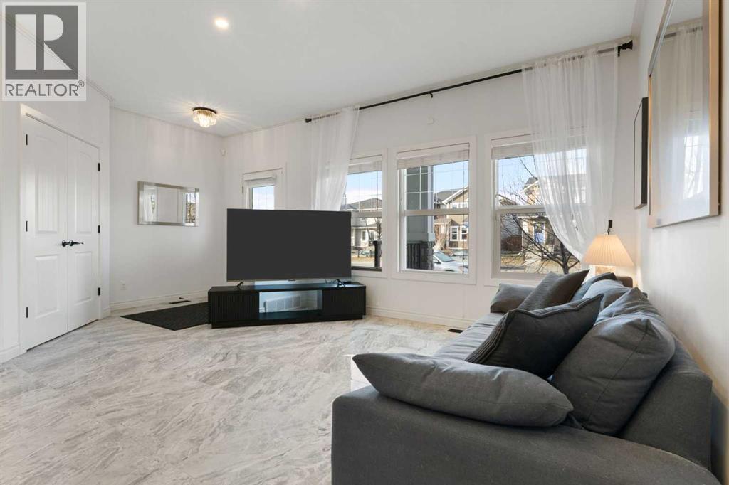 108 Heartland Boulevard, Cochrane, Alberta  T4C 2P8 - Photo 5 - A2280262