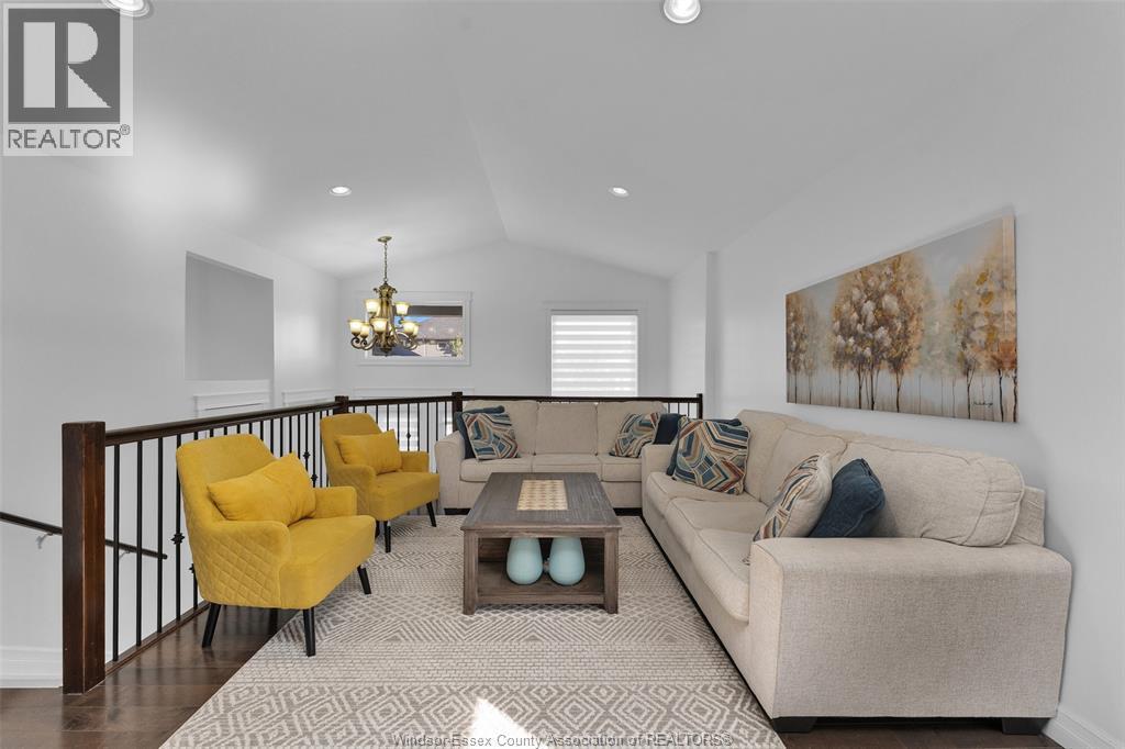 3921 Zanzibar Crescent, Windsor, Ontario  N9G 0A5 - Photo 3 - 26007749