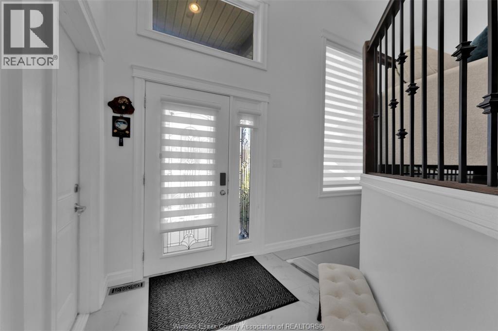 3921 Zanzibar Crescent, Windsor, Ontario  N9G 0A5 - Photo 2 - 26007749