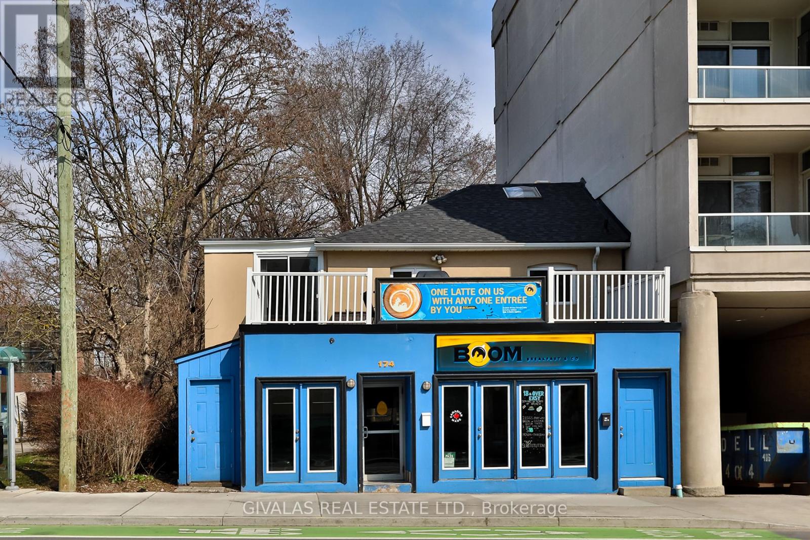 174 EGLINTON AVENUE W, Toronto, Ontario