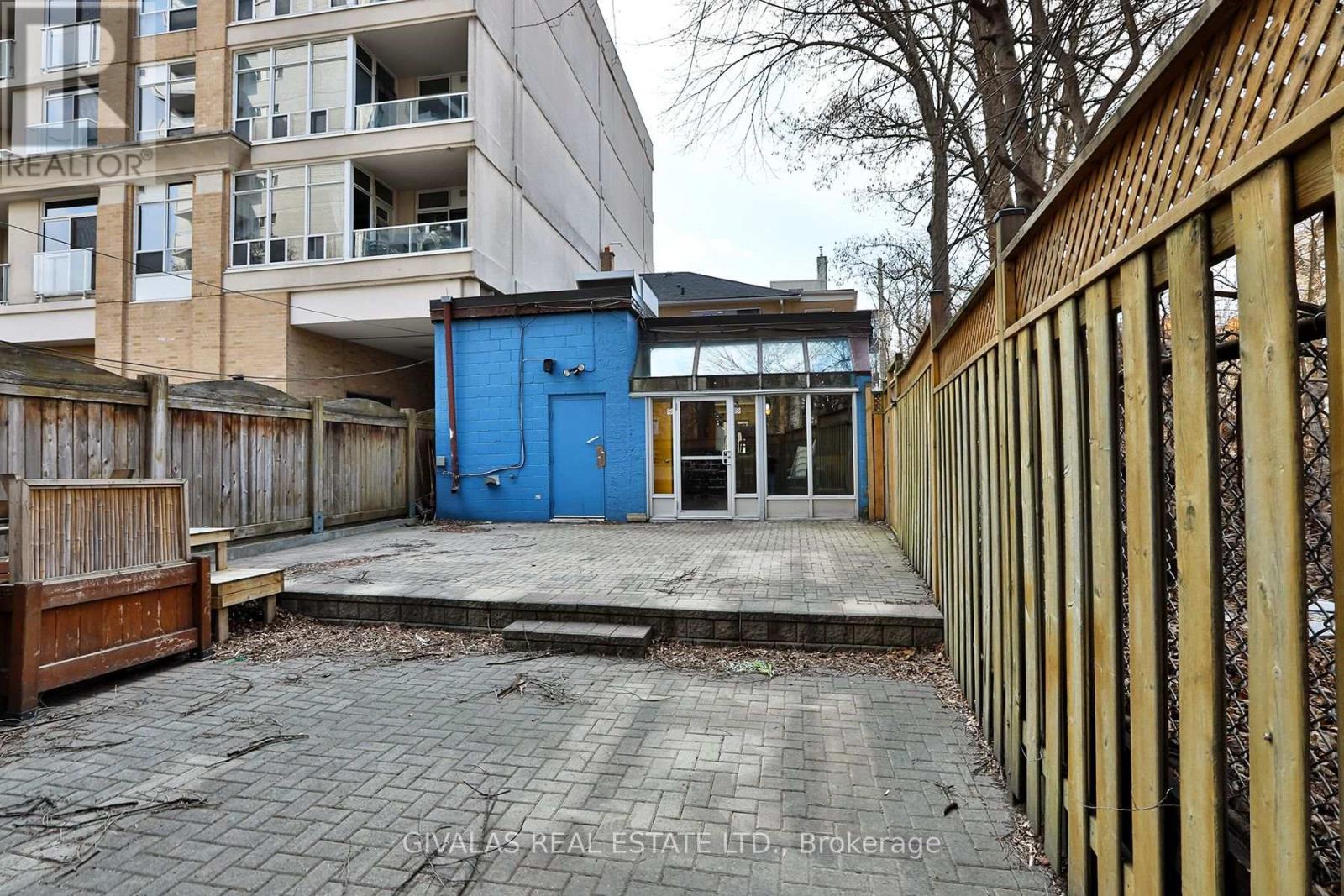 174 Eglinton Avenue W, Toronto, Ontario  M4R 1A7 - Photo 27 - C12982522