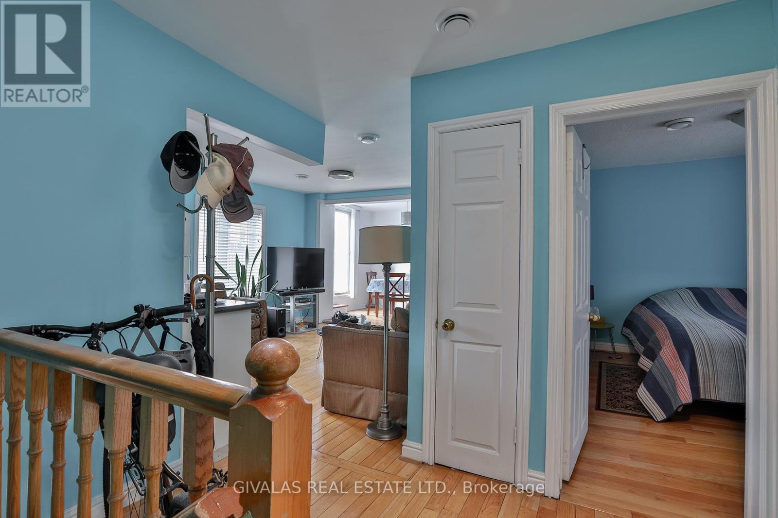 174 Eglinton Avenue W, Toronto, Ontario  M4R 1A7 - Photo 32 - C12982522