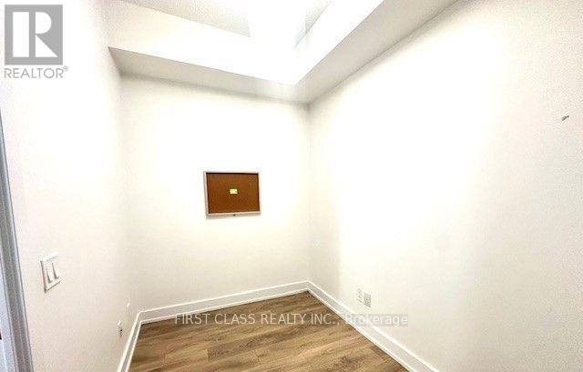 806 - 128 Fairview Mall Drive, Toronto, Ontario  M2J 2Z1 - Photo 10 - C12982586