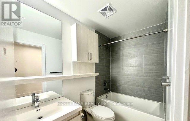 806 - 128 Fairview Mall Drive, Toronto, Ontario  M2J 2Z1 - Photo 4 - C12982586