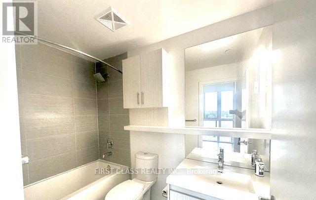 806 - 128 Fairview Mall Drive, Toronto, Ontario  M2J 2Z1 - Photo 8 - C12982586