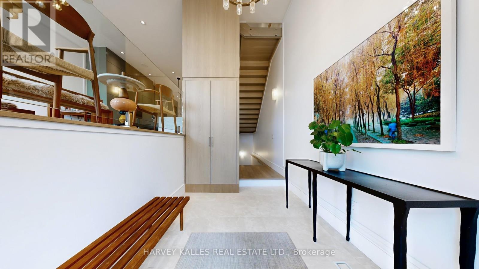 313 Rosewell Avenue, Toronto, Ontario M4R 2B1 - Photo 3 - C12982694