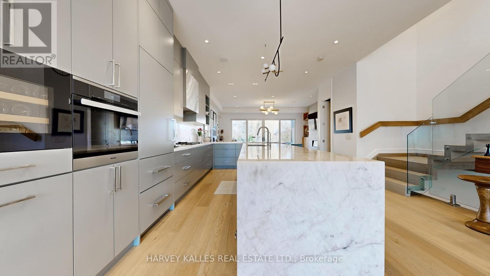 313 Rosewell Avenue, Toronto, Ontario M4R 2B1 - Photo 9 - C12982694