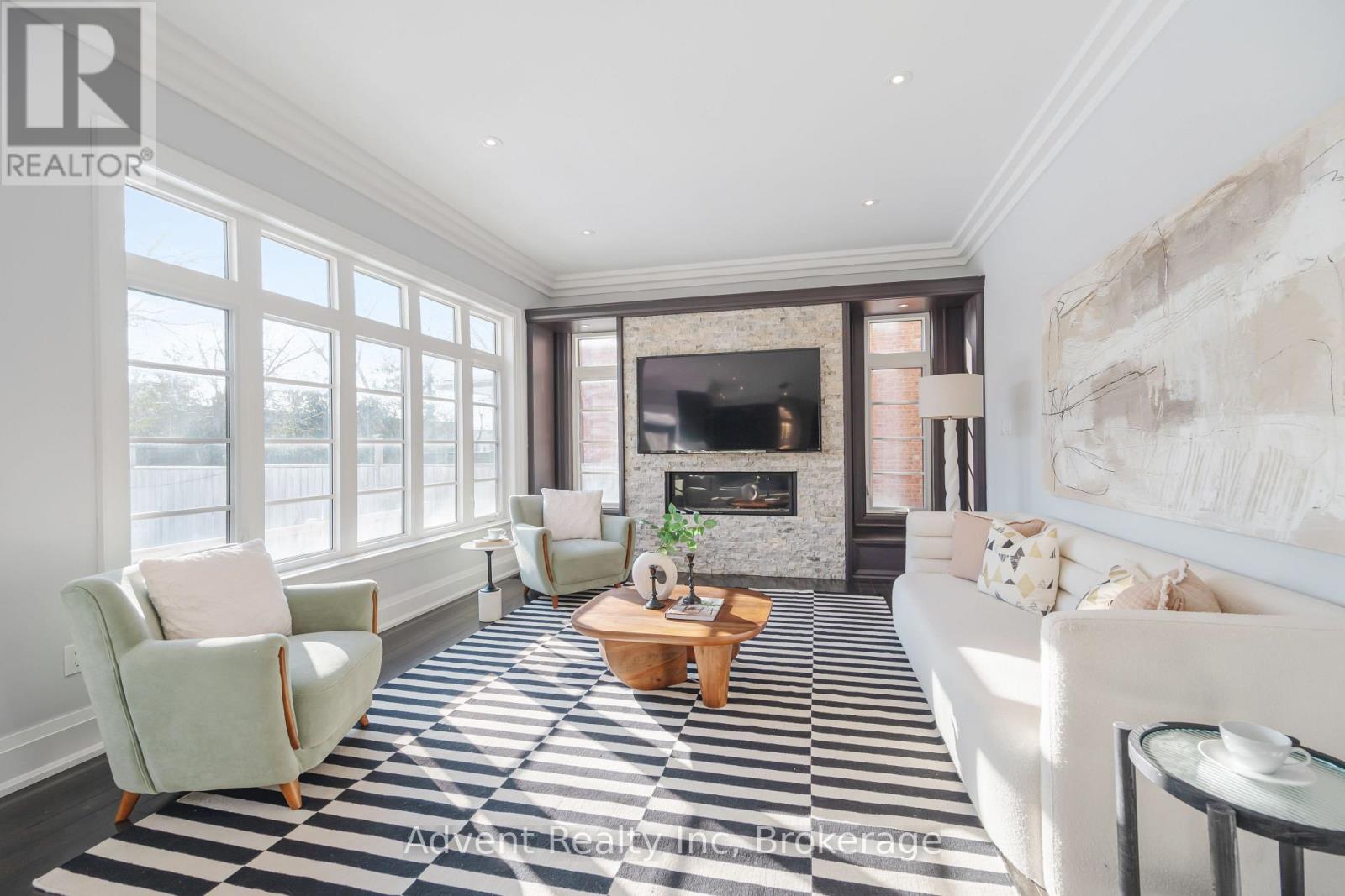 141 Connaught Avenue, Toronto, Ontario  M2M 1H3 - Photo 19 - C12982748