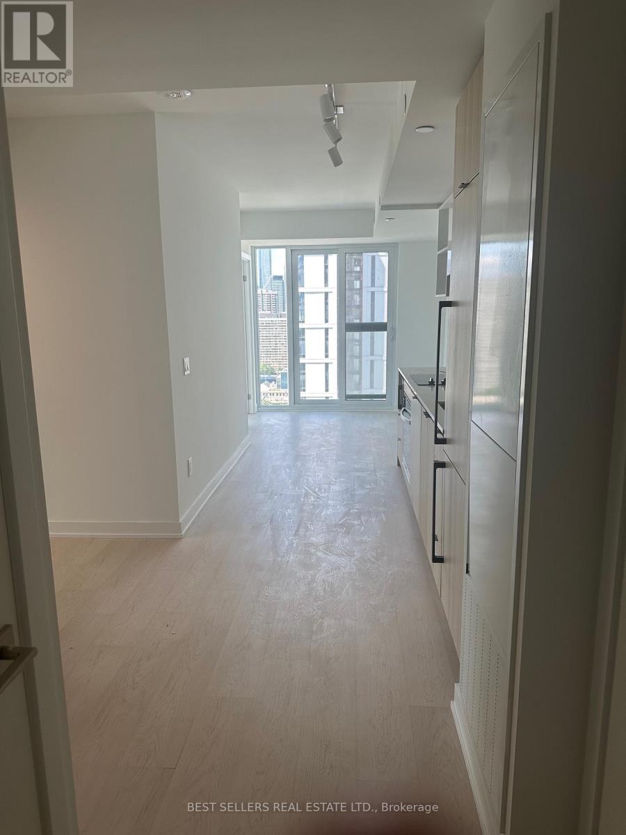 3003 - 252 Church Street, Toronto, Ontario  M5B 0E6 - Photo 6 - C12982760