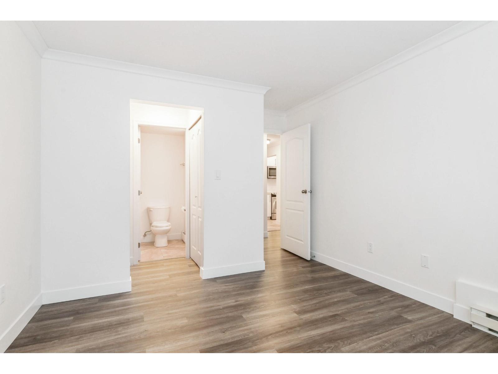 102 9948 151 Street, Surrey, British Columbia  V3R 0V6 - Photo 14 - R3108613