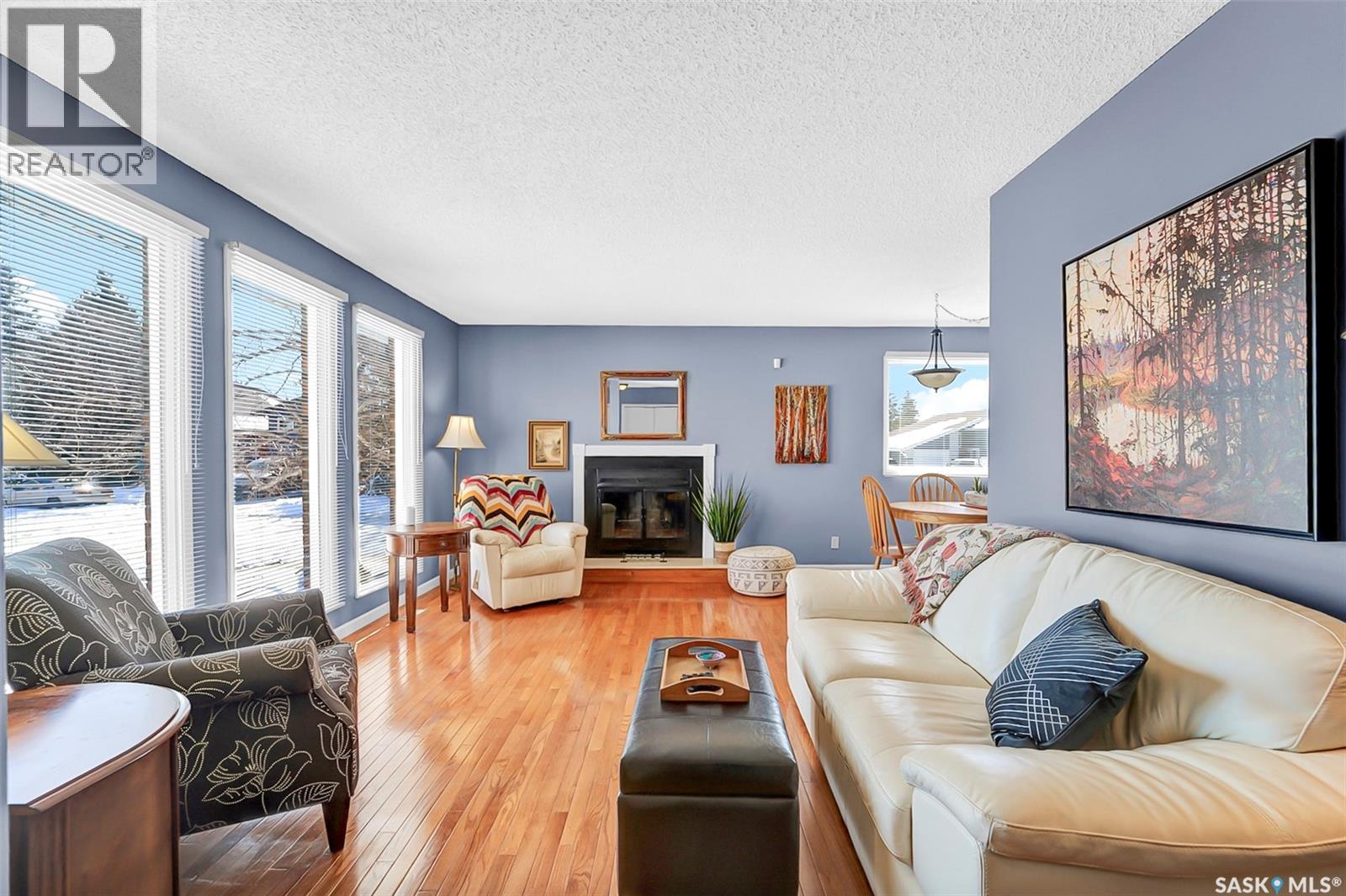 703 Candle Court, Saskatoon, Saskatchewan  S7K 4Z9 - Photo 4 - SK032575