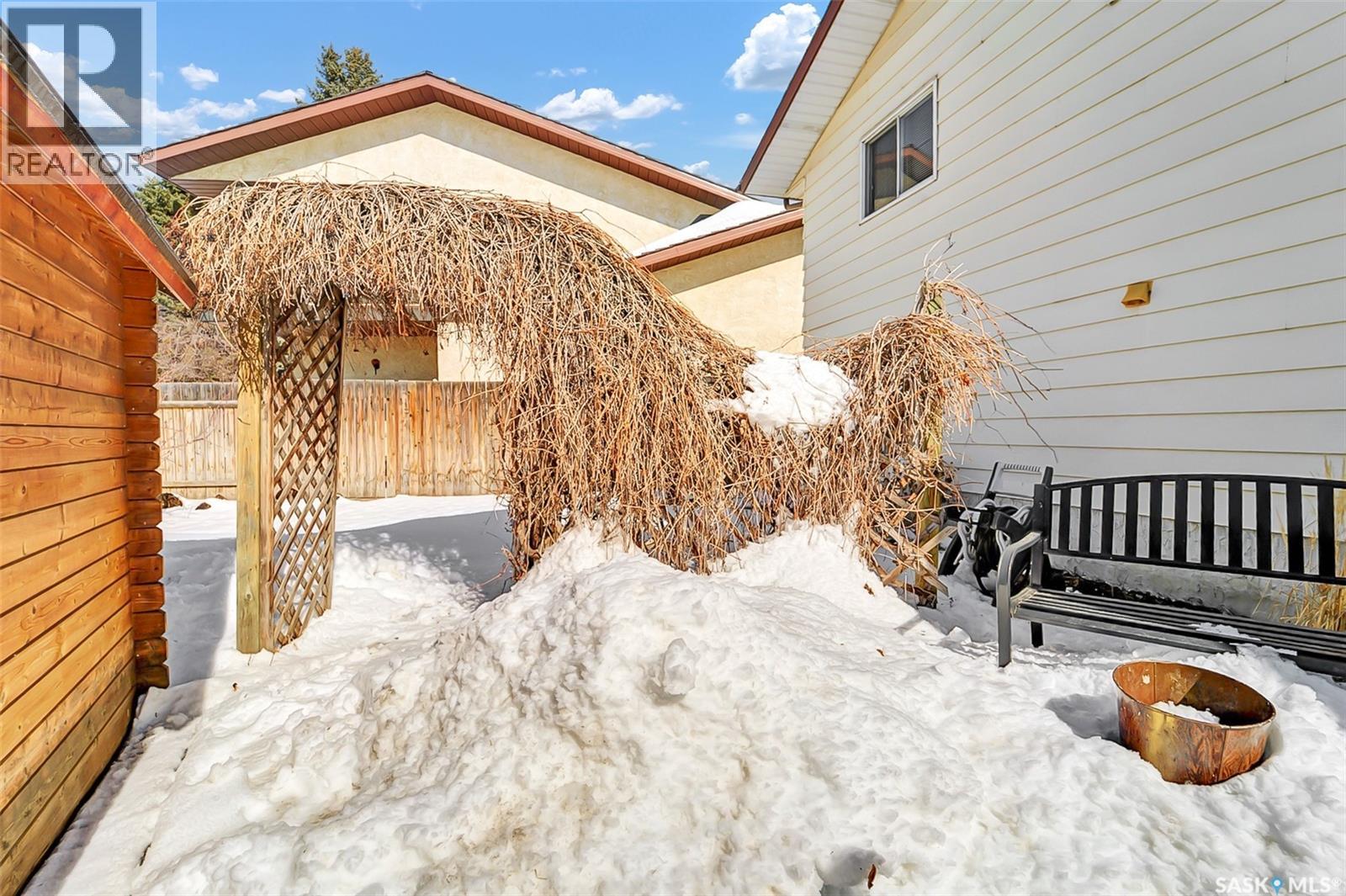 703 Candle Court, Saskatoon, Saskatchewan  S7K 4Z9 - Photo 43 - SK032575
