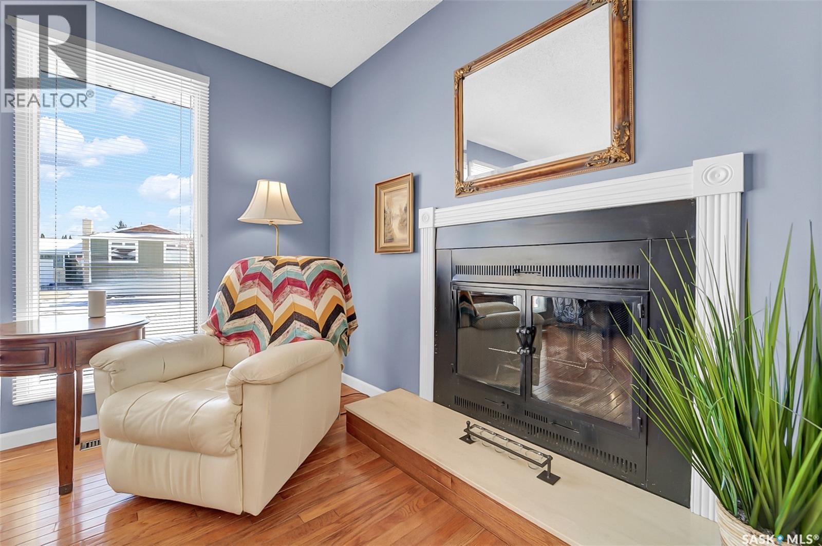 703 Candle Court, Saskatoon, Saskatchewan  S7K 4Z9 - Photo 9 - SK032575