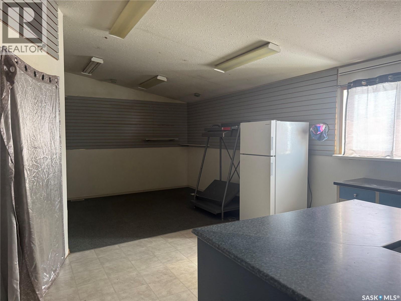 310 Husky Avenue, Air Ronge, Saskatchewan  S0J 3G0 - Photo 15 - SK032562