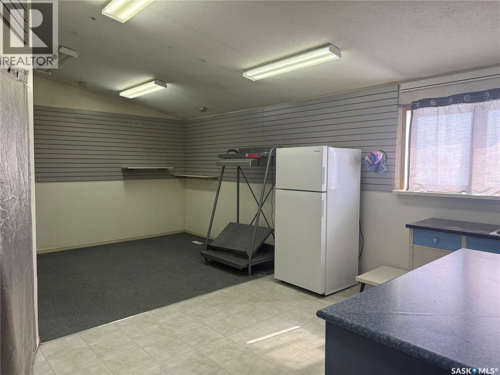 310 Husky Avenue, Air Ronge, Saskatchewan  S0J 3G0 - Photo 18 - SK032562